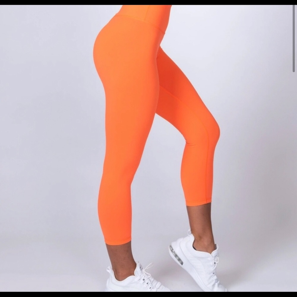 Muscle Nation | Workout Leggings - Picture 3 of 5